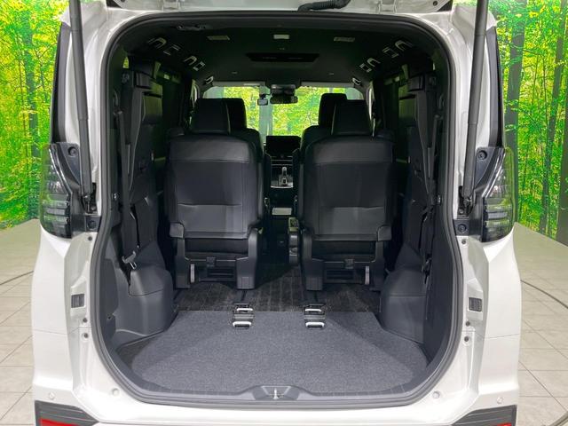 ヴォクシー ハイブリッドS-Z 両側電動スライドドア 全周囲カメラ 衝突被害軽減システム 100V電源 レーダークルーズ 禁煙車 電動リアゲート ハーフレザーシート ドラレコ コーナーセンサー LEDヘッド ETC2.0(11枚目)