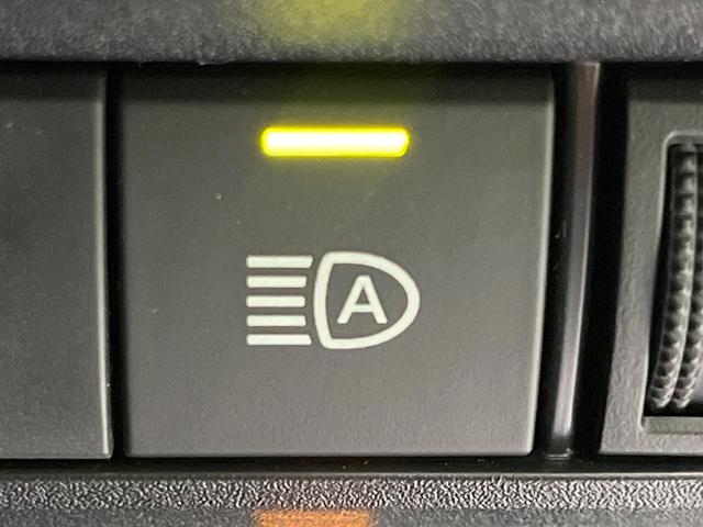 ヴォクシー ハイブリッドS-Z 両側電動スライドドア 全周囲カメラ 衝突被害軽減システム 100V電源 レーダークルーズ 禁煙車 電動リアゲート ハーフレザーシート ドラレコ コーナーセンサー LEDヘッド ETC2.0(41枚目)