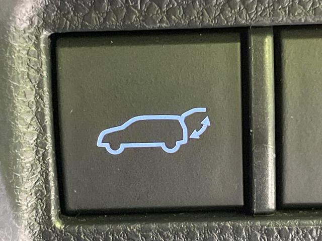 ハリアーハイブリッド Z レザーパッケージ 4WD バックカメラ JBLサウンド 衝突被害軽減システム 100V電源 ETC レーダークルーズ 禁煙車 電動リアゲート レザーシート 前席シートエアコン ドラレコ コーナーセンサー(8枚目)