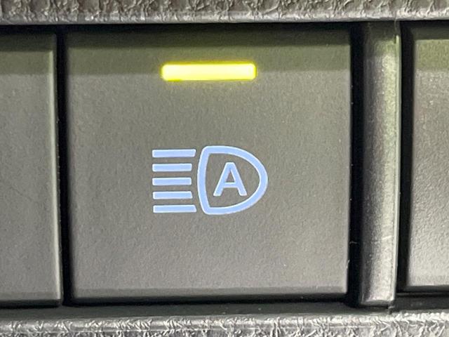 ハリアーハイブリッド Z レザーパッケージ 4WD バックカメラ JBLサウンド 衝突被害軽減システム 100V電源 ETC レーダークルーズ 禁煙車 電動リアゲート レザーシート 前席シートエアコン ドラレコ コーナーセンサー(41枚目)