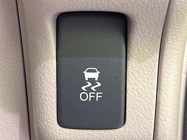 N-BOX C 禁煙車 スマートキー ETC オートエアコン 純正CDオーディオ アイドリングストップ 盗難防止システム 横滑り防止装置 プライバシーガラス(38枚目)