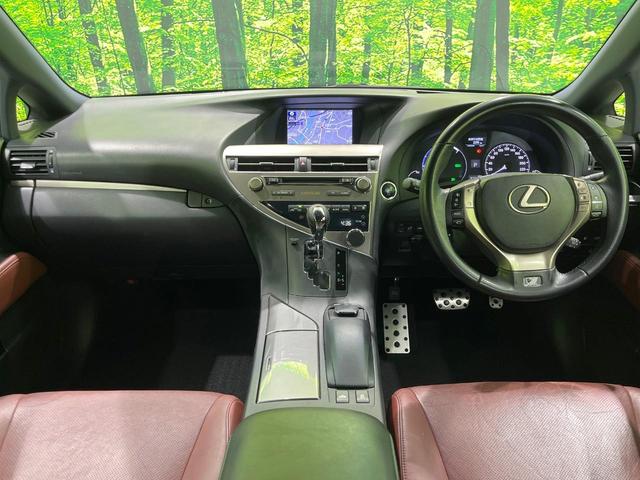 ＲＸ ＲＸ４５０ｈ　Ｆスポーツ　サンルーフ　後席モニター　４ＷＤ　バックカメラ　レーダークルーズ　禁煙車　前席パワーシート　電動リアゲート　前席シートヒーター　茶革シート　ドラレコ　ＬＥＤヘッド　ビルトインＥＴＣ（2枚目）