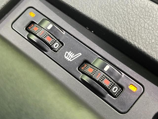 ＲＸ ＲＸ４５０ｈ　Ｆスポーツ　サンルーフ　後席モニター　４ＷＤ　バックカメラ　レーダークルーズ　禁煙車　前席パワーシート　電動リアゲート　前席シートヒーター　茶革シート　ドラレコ　ＬＥＤヘッド　ビルトインＥＴＣ（4枚目）