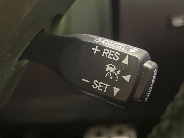 ＲＸ ＲＸ４５０ｈ　Ｆスポーツ　サンルーフ　後席モニター　４ＷＤ　バックカメラ　レーダークルーズ　禁煙車　前席パワーシート　電動リアゲート　前席シートヒーター　茶革シート　ドラレコ　ＬＥＤヘッド　ビルトインＥＴＣ（7枚目）