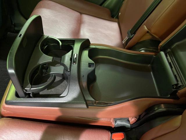 ＲＸ ＲＸ４５０ｈ　Ｆスポーツ　サンルーフ　後席モニター　４ＷＤ　バックカメラ　レーダークルーズ　禁煙車　前席パワーシート　電動リアゲート　前席シートヒーター　茶革シート　ドラレコ　ＬＥＤヘッド　ビルトインＥＴＣ（39枚目）