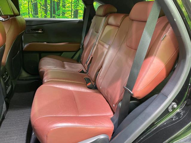 ＲＸ ＲＸ４５０ｈ　Ｆスポーツ　サンルーフ　後席モニター　４ＷＤ　バックカメラ　レーダークルーズ　禁煙車　前席パワーシート　電動リアゲート　前席シートヒーター　茶革シート　ドラレコ　ＬＥＤヘッド　ビルトインＥＴＣ（74枚目）