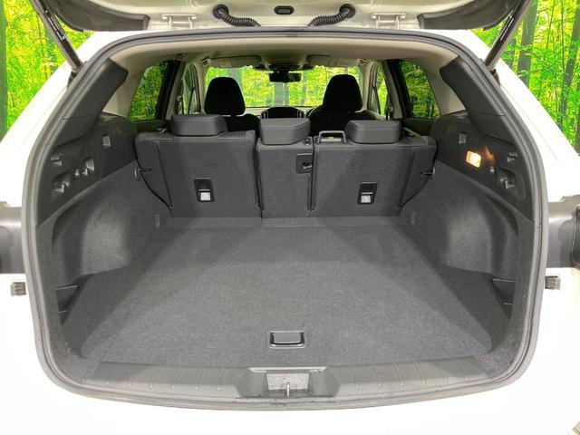 レヴォーグ GT-H EX ターボ 4WD 純正11.6型ナビ バックカメラ アイサイト レーダークルーズ 禁煙車 前中列シートヒーター パワーシート 電動リアゲート ドラレコ ビルトインETC 車線逸脱警報(11枚目)