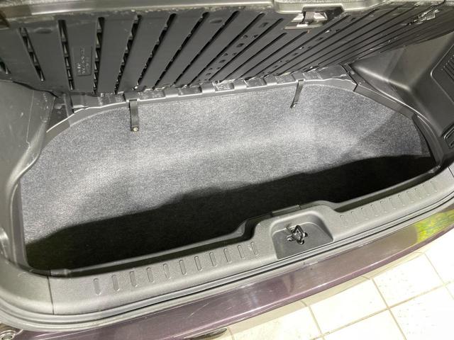 セレナ ハイウェイスター Vセレクション 両側電動スライドドア 純正SDナビ 後席モニター バックカメラ 禁煙車 スマートキー HIDヘッド ビルトインETC クルコン オートライト オートエアコン リアエアコン Bluetooth CD(35枚目)