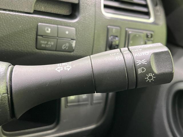 セレナ ハイウェイスター Vセレクション 両側電動スライドドア 純正SDナビ 後席モニター バックカメラ 禁煙車 スマートキー HIDヘッド ビルトインETC クルコン オートライト オートエアコン リアエアコン Bluetooth CD(53枚目)