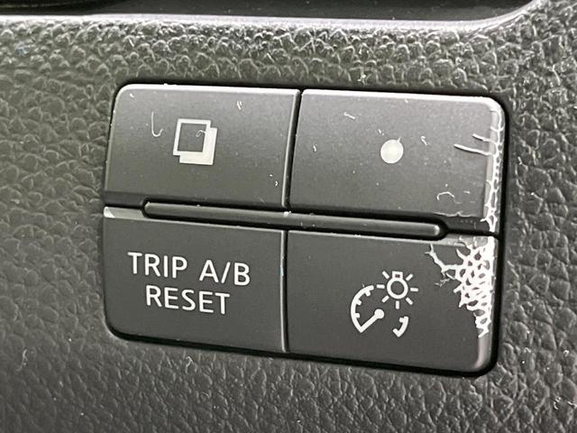 セレナ ハイウェイスター Vセレクション 両側電動スライドドア 純正SDナビ 後席モニター バックカメラ 禁煙車 スマートキー HIDヘッド ビルトインETC クルコン オートライト オートエアコン リアエアコン Bluetooth CD(56枚目)