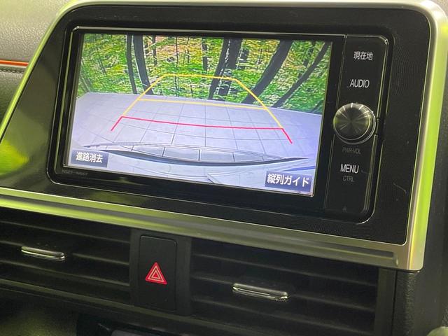 シエンタ ハイブリッドG クエロ 両側電動スライドドア 純正SDナビ バックカメラ 衝突被害軽減システム 禁煙車 ハーフレザーシート ドラレコ コーナーセンサー スマートキー LEDヘッド ビルトインETC オートハイビーム(4枚目)