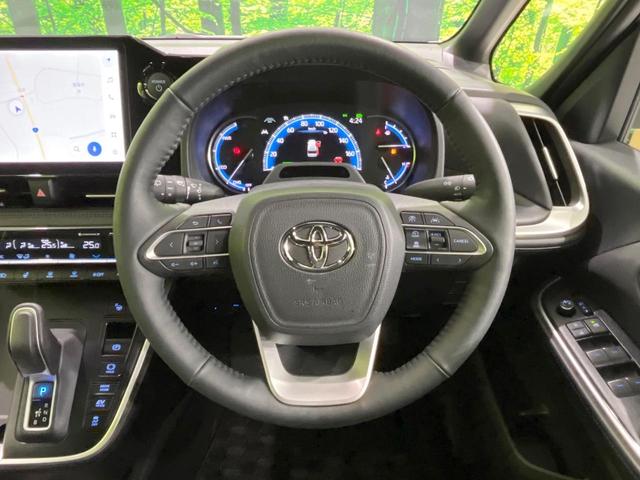 ヴォクシー ハイブリッドS-Z 4WD 両側電動スライドドア 全周囲カメラ 衝突被害軽減システム 100V電源 レーダークルーズ 禁煙車 電動リアゲート ハーフレザーシート ドラレコ パワーバックドア DVDデッキ LEDヘッド(12枚目)