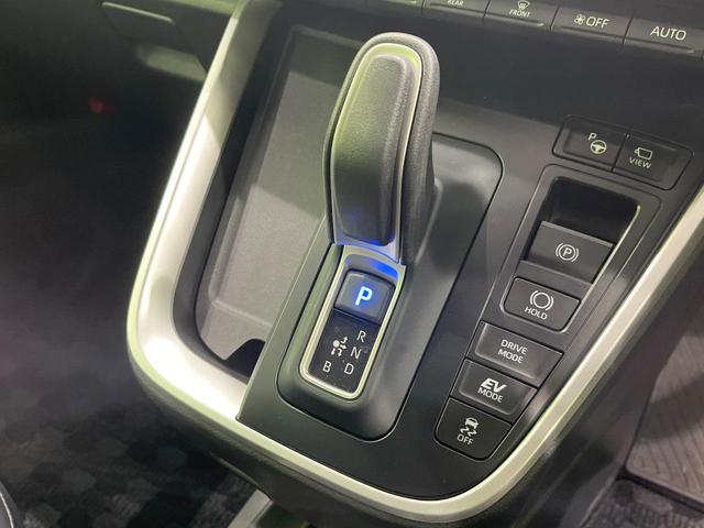 ヴォクシー ハイブリッドS-Z 4WD 両側電動スライドドア 全周囲カメラ 衝突被害軽減システム 100V電源 レーダークルーズ 禁煙車 電動リアゲート ハーフレザーシート ドラレコ パワーバックドア DVDデッキ LEDヘッド(45枚目)