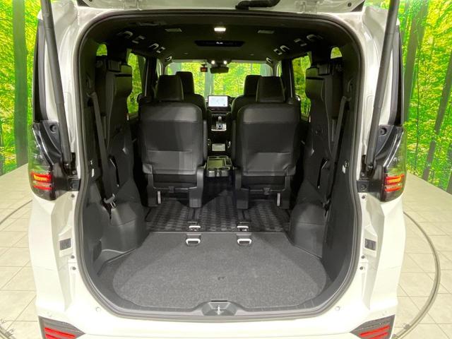 ヴォクシー ハイブリッドS-Z 4WD 両側電動スライドドア 全周囲カメラ 衝突被害軽減システム 100V電源 レーダークルーズ 禁煙車 電動リアゲート ハーフレザーシート ドラレコ パワーバックドア DVDデッキ LEDヘッド(62枚目)