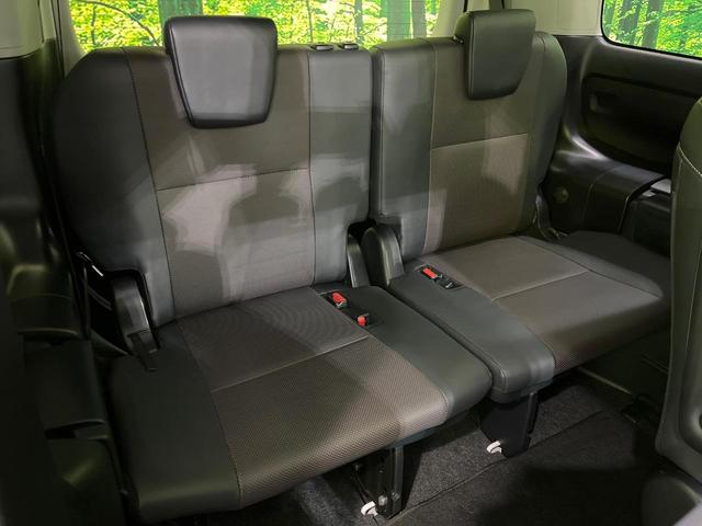 エスクァイア ハイブリッドＧｉ　両側電動スライド　純正９型ナビ　バックカメラ　衝突被害軽減システム　禁煙車　ハーフレザーシート　クルコン　ＬＥＤヘッド　ビルトインＥＴＣ　オートライト　オートエアコン　純正１５インチアルミ（10枚目）