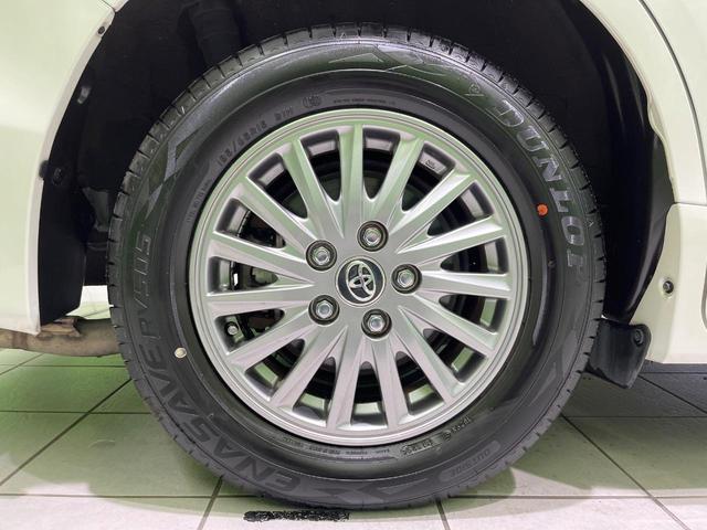 エスクァイア ハイブリッドＧｉ　両側電動スライド　純正９型ナビ　バックカメラ　衝突被害軽減システム　禁煙車　ハーフレザーシート　クルコン　ＬＥＤヘッド　ビルトインＥＴＣ　オートライト　オートエアコン　純正１５インチアルミ（22枚目）