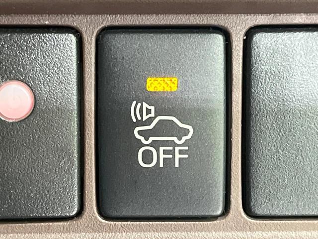 エスクァイア ハイブリッドＧｉ　両側電動スライド　純正９型ナビ　バックカメラ　衝突被害軽減システム　禁煙車　ハーフレザーシート　クルコン　ＬＥＤヘッド　ビルトインＥＴＣ　オートライト　オートエアコン　純正１５インチアルミ（54枚目）