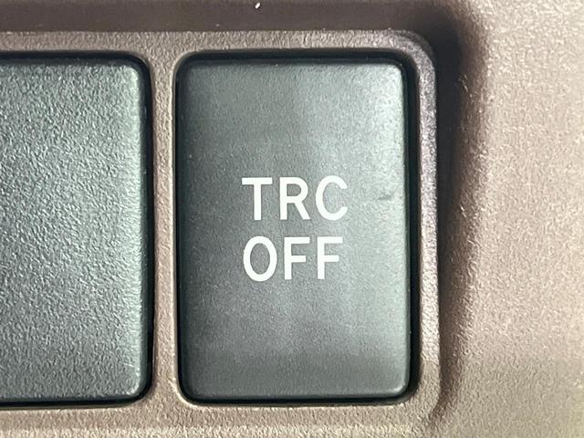 エスクァイア ハイブリッドＧｉ　両側電動スライド　純正９型ナビ　バックカメラ　衝突被害軽減システム　禁煙車　ハーフレザーシート　クルコン　ＬＥＤヘッド　ビルトインＥＴＣ　オートライト　オートエアコン　純正１５インチアルミ（55枚目）