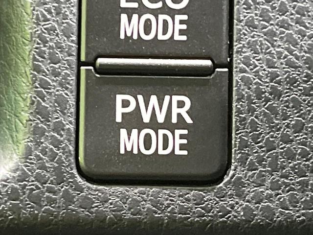 エスクァイア ハイブリッドＧｉ　両側電動スライド　純正９型ナビ　バックカメラ　衝突被害軽減システム　禁煙車　ハーフレザーシート　クルコン　ＬＥＤヘッド　ビルトインＥＴＣ　オートライト　オートエアコン　純正１５インチアルミ（63枚目）