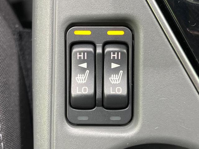 クロストレック ツーリング　４ＷＤ　メーカーナビ　バックカメラ　衝突被害軽減システム　追従クルコン　禁煙車　ＬＥＤヘッド　ＥＴＣ　シートヒーター　パワーシート　オートライト　デュアルエアコン　純正１７インチアルミ（7枚目）