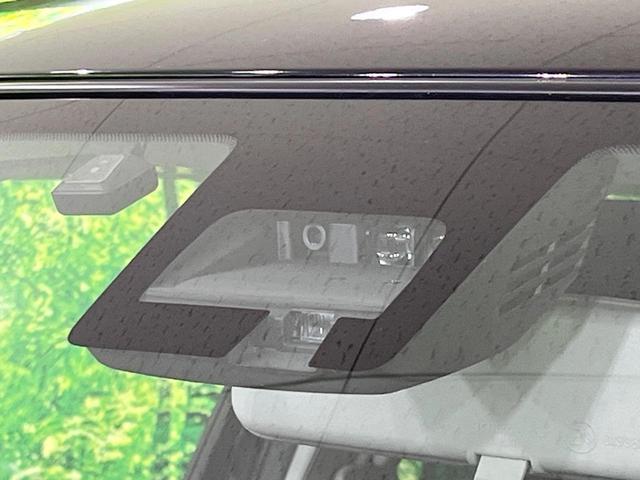 スイフト ハイブリッドRS 4WD 純正SDナビ 衝突被害軽減システム レーダークルーズ 禁煙車 コーナーセンサー スマートキー LEDヘッド ビルトインETC Bluetooth接続 オートエアコン 純正16インチアルミ(3枚目)