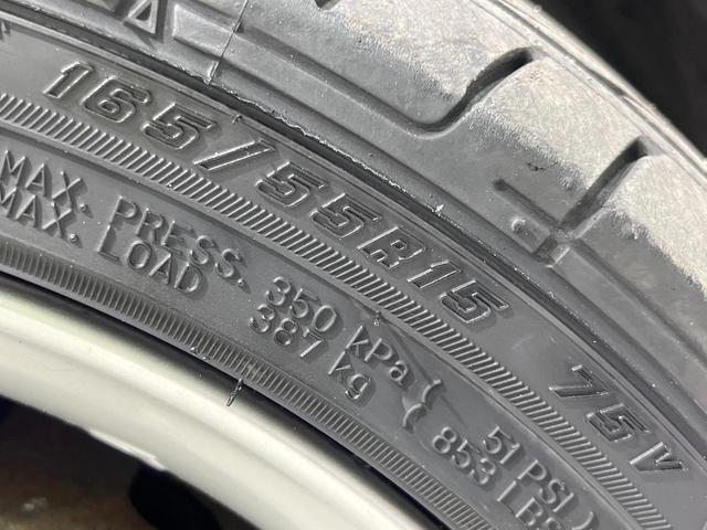 ムーヴ カスタム RS 4WD 禁煙車 ターボ スマートキー HIDヘッド ETC オートライト オートエアコン 純正15インチアルミ CDオーディオ(25枚目)