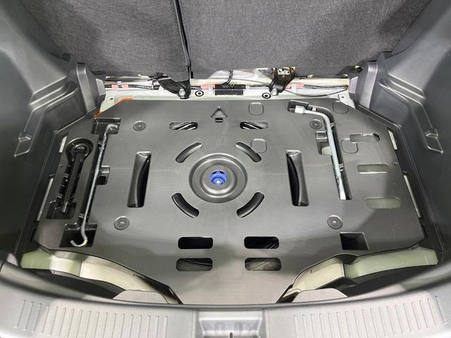 アクア Z 純正10.5インチディスプレイオーディオ モデリスタエアロ バックカメラ 衝突被害軽減システム 100V電源 レーダークルーズ 禁煙車 コーナーセンサー LEDヘッド ETC モデリスタ15インチAW(35枚目)