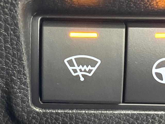 カローラクロス ハイブリッド　Ｇ　４ＷＤ　純正ディスプレイオーディオ　バックカメラ　寒冷地仕様　衝突被害軽減システム　レーダークルーズ　禁煙　ドラレコ　コーナーセンサー　スマートキー　ＬＥＤヘッド　ビルトインＥＴＣ　オートハイビーム（5枚目）