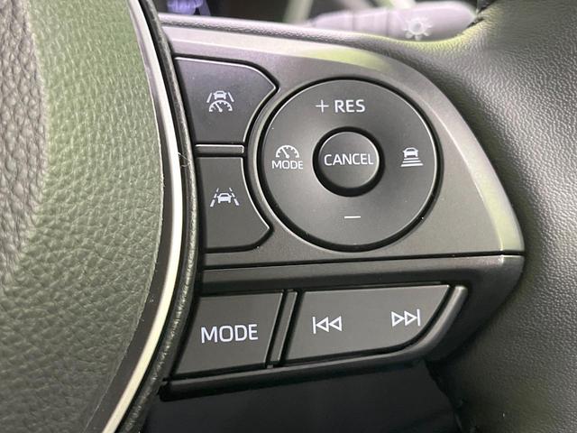 カローラクロス ハイブリッド　Ｇ　４ＷＤ　純正ディスプレイオーディオ　バックカメラ　寒冷地仕様　衝突被害軽減システム　レーダークルーズ　禁煙　ドラレコ　コーナーセンサー　スマートキー　ＬＥＤヘッド　ビルトインＥＴＣ　オートハイビーム（6枚目）