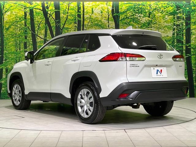 カローラクロス ハイブリッド　Ｇ　４ＷＤ　純正ディスプレイオーディオ　バックカメラ　寒冷地仕様　衝突被害軽減システム　レーダークルーズ　禁煙　ドラレコ　コーナーセンサー　スマートキー　ＬＥＤヘッド　ビルトインＥＴＣ　オートハイビーム（30枚目）