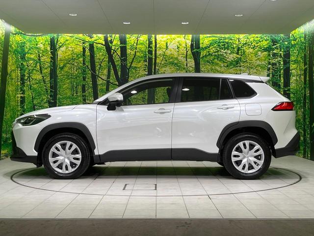 カローラクロス ハイブリッド　Ｇ　４ＷＤ　純正ディスプレイオーディオ　バックカメラ　寒冷地仕様　衝突被害軽減システム　レーダークルーズ　禁煙　ドラレコ　コーナーセンサー　スマートキー　ＬＥＤヘッド　ビルトインＥＴＣ　オートハイビーム（31枚目）