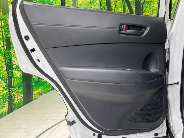 カローラクロス ハイブリッド　Ｇ　４ＷＤ　純正ディスプレイオーディオ　バックカメラ　寒冷地仕様　衝突被害軽減システム　レーダークルーズ　禁煙　ドラレコ　コーナーセンサー　スマートキー　ＬＥＤヘッド　ビルトインＥＴＣ　オートハイビーム（37枚目）