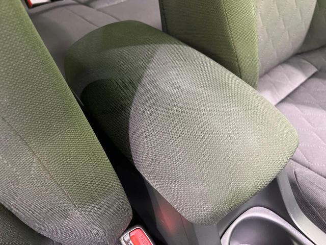 カローラクロス ハイブリッド　Ｇ　４ＷＤ　純正ディスプレイオーディオ　バックカメラ　寒冷地仕様　衝突被害軽減システム　レーダークルーズ　禁煙　ドラレコ　コーナーセンサー　スマートキー　ＬＥＤヘッド　ビルトインＥＴＣ　オートハイビーム（45枚目）