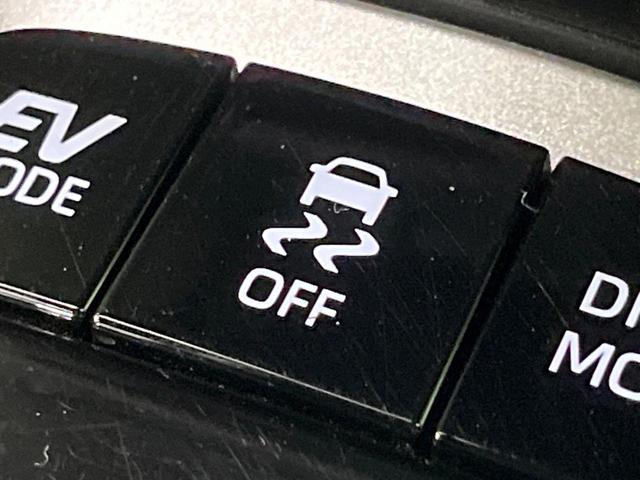 カローラクロス ハイブリッド　Ｇ　４ＷＤ　純正ディスプレイオーディオ　バックカメラ　寒冷地仕様　衝突被害軽減システム　レーダークルーズ　禁煙　ドラレコ　コーナーセンサー　スマートキー　ＬＥＤヘッド　ビルトインＥＴＣ　オートハイビーム（61枚目）