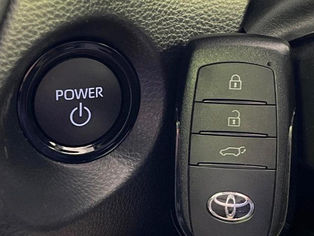 カローラクロス ハイブリッド Z 4WD 純正10.5インチディスプレイオーディオ 全周囲カメラ 寒冷地仕様 レーダークルーズ 禁煙車 電動リアゲート ハーフレザーシート パワーシート ドラレコ コーナーセンサー LEDヘッド(21枚目)