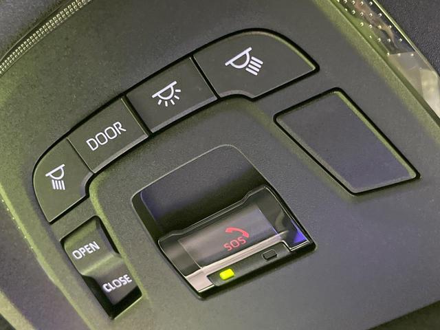 カローラクロス ハイブリッド Z 4WD 純正10.5インチディスプレイオーディオ 全周囲カメラ 寒冷地仕様 レーダークルーズ 禁煙車 電動リアゲート ハーフレザーシート パワーシート ドラレコ コーナーセンサー LEDヘッド(56枚目)