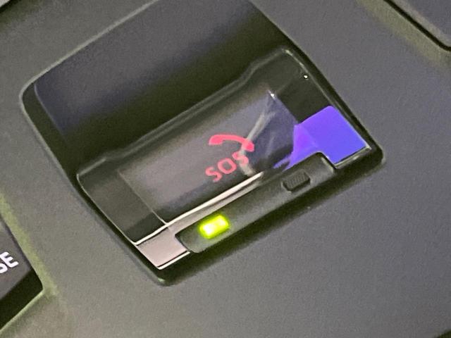 カローラクロス ハイブリッド Z 4WD 純正10.5インチディスプレイオーディオ 全周囲カメラ 寒冷地仕様 レーダークルーズ 禁煙車 電動リアゲート ハーフレザーシート パワーシート ドラレコ コーナーセンサー LEDヘッド(57枚目)