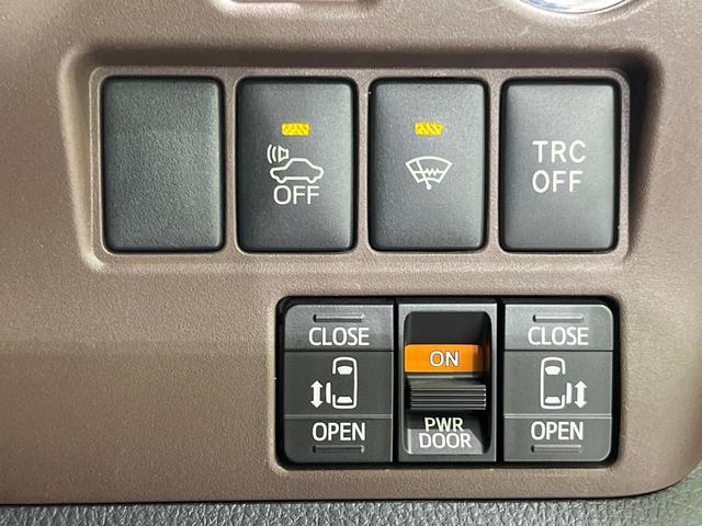 エスクァイア ハイブリッドGi 両側電動スライド 純正9型ナビ バックカメラ 禁煙車 合皮シート 寒冷地仕様 スマートキー LEDヘッド ビルトインETC クルコン デュアルエアコン Bluetooth CD DVD再生 フルセグ(6枚目)