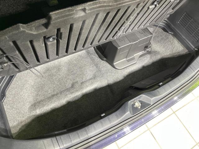 エスクァイア ハイブリッドGi 両側電動スライド 純正9型ナビ バックカメラ 禁煙車 合皮シート 寒冷地仕様 スマートキー LEDヘッド ビルトインETC クルコン デュアルエアコン Bluetooth CD DVD再生 フルセグ(35枚目)