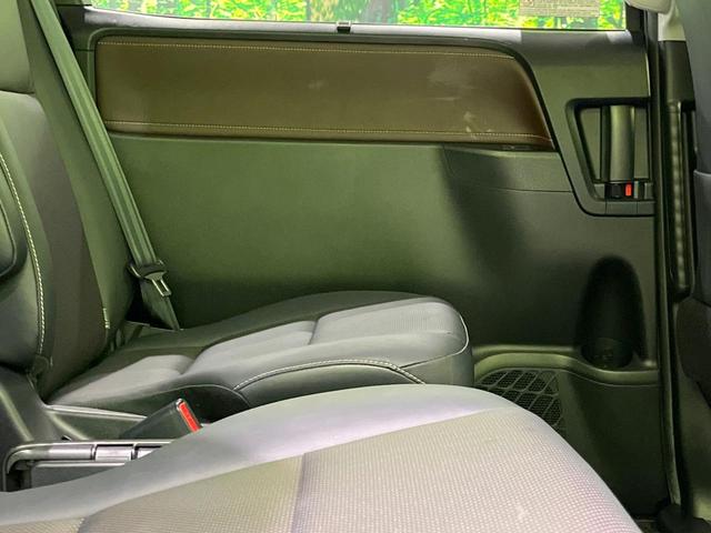 エスクァイア ハイブリッドGi 両側電動スライド 純正9型ナビ バックカメラ 禁煙車 合皮シート 寒冷地仕様 スマートキー LEDヘッド ビルトインETC クルコン デュアルエアコン Bluetooth CD DVD再生 フルセグ(41枚目)