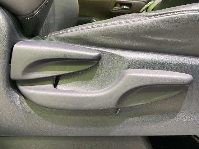 エスクァイア ハイブリッドGi 両側電動スライド 純正9型ナビ バックカメラ 禁煙車 合皮シート 寒冷地仕様 スマートキー LEDヘッド ビルトインETC クルコン デュアルエアコン Bluetooth CD DVD再生 フルセグ(46枚目)