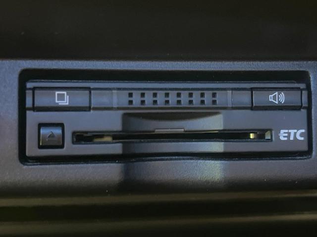 ハリアーハイブリッド プレミアム　アドバンスドパッケージ　４ＷＤ　サンルーフ　純正ＪＢＬサウンドナビ　全周囲カメラ　寒冷地仕様　衝突被害軽減システム　レーダークルーズ　禁煙車　電動リアゲート　パワーシート　コーナーセンサー　ＬＥＤヘッド（32枚目）