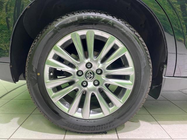 ハリアーハイブリッド プレミアム　アドバンスドパッケージ　４ＷＤ　サンルーフ　純正ＪＢＬサウンドナビ　全周囲カメラ　寒冷地仕様　衝突被害軽減システム　レーダークルーズ　禁煙車　電動リアゲート　パワーシート　コーナーセンサー　ＬＥＤヘッド（65枚目）