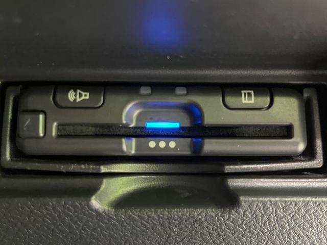 ヴィッツ F セーフティーエディションIII 禁煙車 衝突被害軽減システム コーナーセンサー SDナビ/Bluetooth/CD/地デジ バックカメラ ビルトインETC スマートキー LEDヘッド オートライト(6枚目)