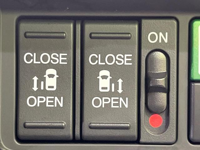 オデッセイハイブリッド e:HEVアブソルート・EX 両側電動スライドドア 純正9型SDナビ 後席モニター 全周囲カメラ 衝突被害軽減システム レーダークルーズ 電動リアゲート レザーシート コーナーセンサー LEDヘッド ETC2.0 車線逸脱警報(6枚目)