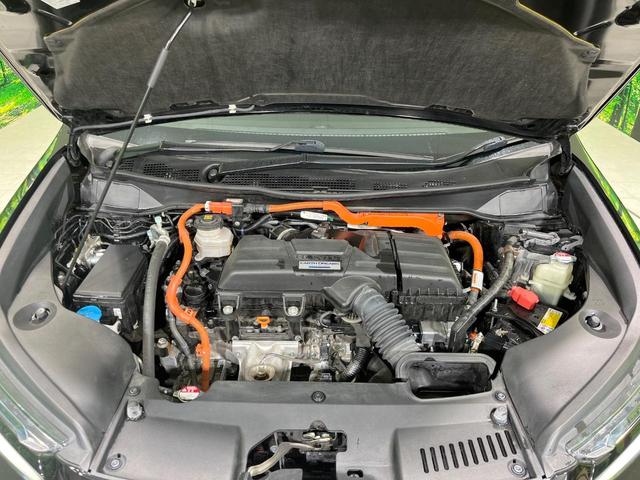 オデッセイハイブリッド e:HEVアブソルート・EX 両側電動スライドドア 純正9型SDナビ 後席モニター 全周囲カメラ 衝突被害軽減システム レーダークルーズ 電動リアゲート レザーシート コーナーセンサー LEDヘッド ETC2.0 車線逸脱警報(19枚目)