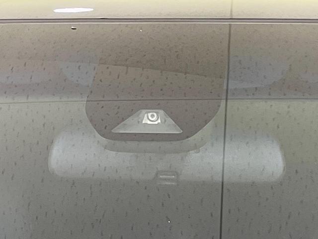 オデッセイハイブリッド e:HEVアブソルート・EX 両側電動スライドドア 純正9型SDナビ 後席モニター 全周囲カメラ 衝突被害軽減システム レーダークルーズ 電動リアゲート レザーシート コーナーセンサー LEDヘッド ETC2.0 車線逸脱警報(24枚目)