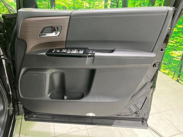 オデッセイハイブリッド e:HEVアブソルート・EX 両側電動スライドドア 純正9型SDナビ 後席モニター 全周囲カメラ 衝突被害軽減システム レーダークルーズ 電動リアゲート レザーシート コーナーセンサー LEDヘッド ETC2.0 車線逸脱警報(28枚目)