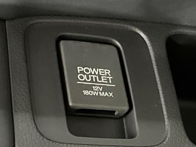 オデッセイハイブリッド e:HEVアブソルート・EX 両側電動スライドドア 純正9型SDナビ 後席モニター 全周囲カメラ 衝突被害軽減システム レーダークルーズ 電動リアゲート レザーシート コーナーセンサー LEDヘッド ETC2.0 車線逸脱警報(33枚目)