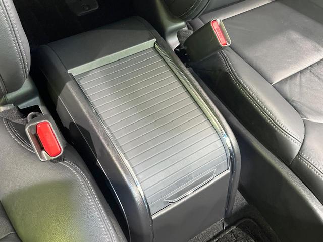 オデッセイハイブリッド e:HEVアブソルート・EX 両側電動スライドドア 純正9型SDナビ 後席モニター 全周囲カメラ 衝突被害軽減システム レーダークルーズ 電動リアゲート レザーシート コーナーセンサー LEDヘッド ETC2.0 車線逸脱警報(57枚目)